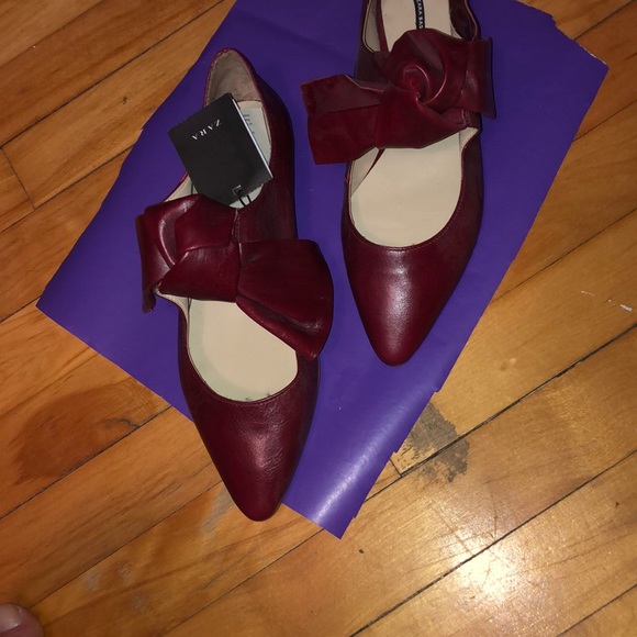 Red Leather Flats with Bow NWT - Picture 1 of 5